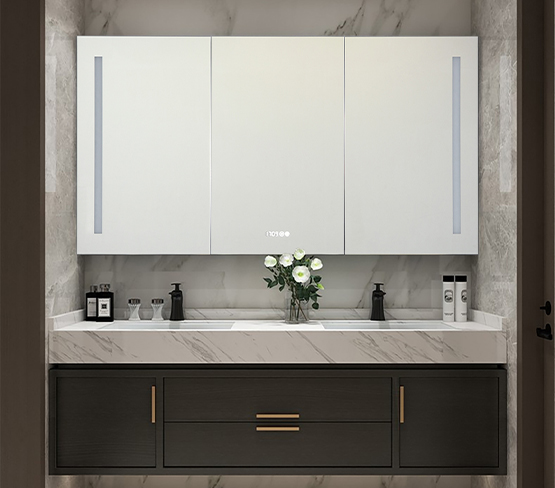 Classic 3 Doors Mirror Cabinet